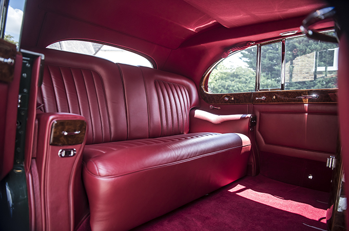 New Rolls Royce Phantom Set To Be Revealed At Exhibition